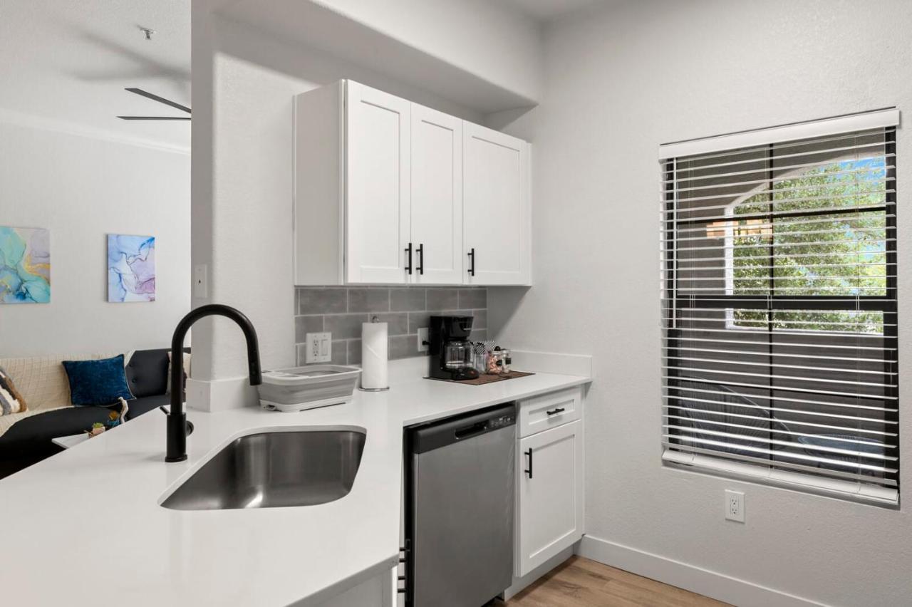 Cozysuites Chandler 2Br With 2 Pools & Jacuzzi! المظهر الخارجي الصورة
